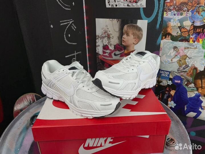 Кроссовки Nike Air Zoom Vomero арт:98523721