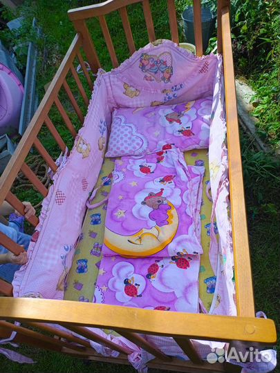 Детская кроватка