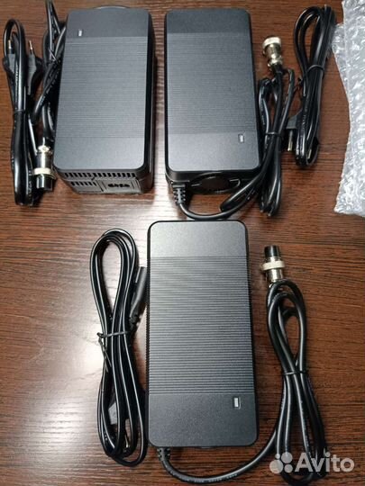 Зарядка Kugoo M4/M4 PRO/M5 48v-4a