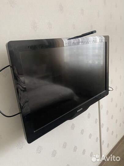 Телевизор Philips 32 дюйма