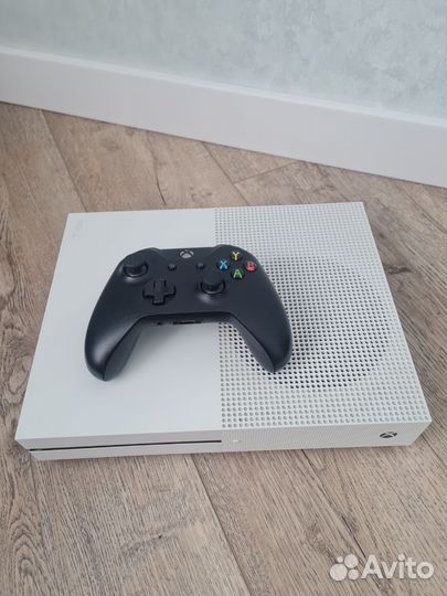 Xbox One s