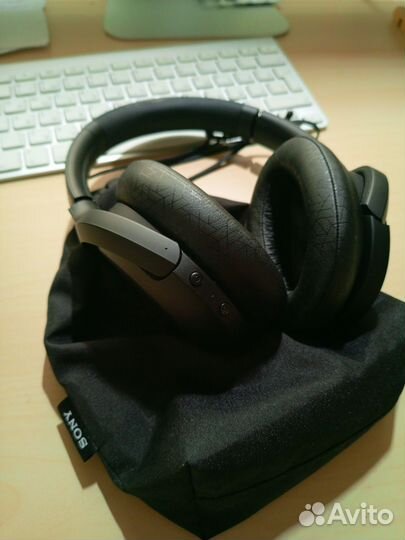 Беспроводные наушники sony h910N сенсорные