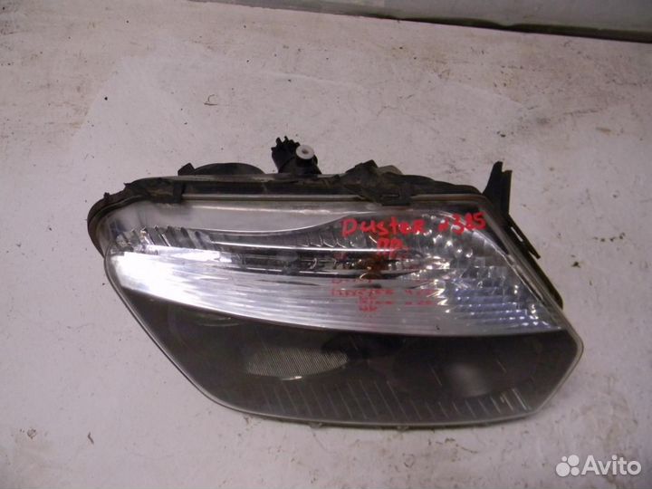 Фара правая Duster 2012