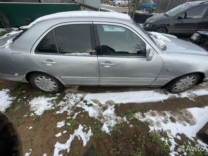 Разбор mersedes w210 1996 мерседес