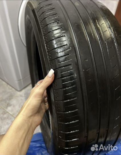 Yokohama AVS S1-Z V100 235/55 R18