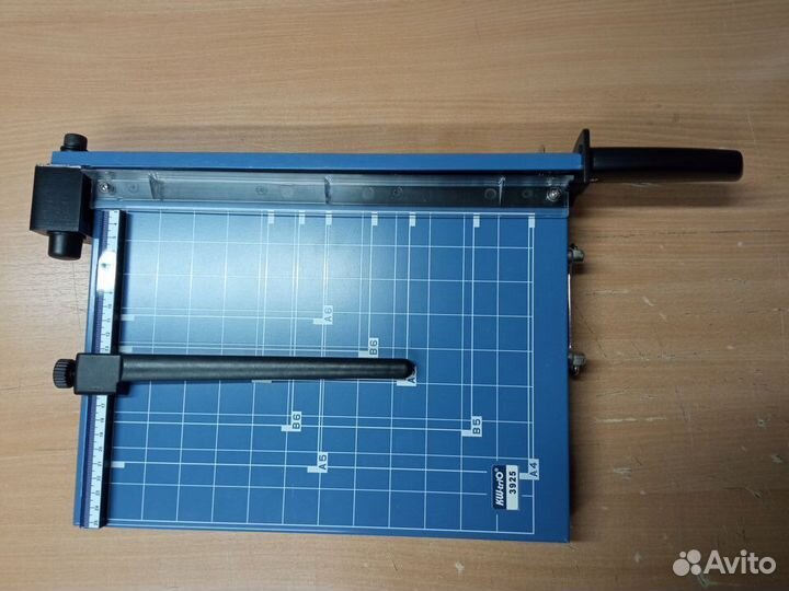 Резак для бумаги сабельный KW-TriO 13925