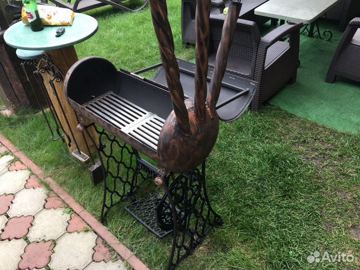 Мангал с ножками