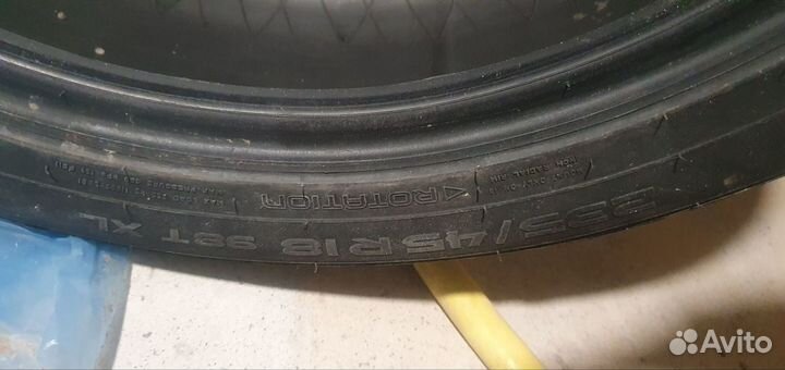 Nokian Tyres Hakkapeliitta 8 235/45 R18