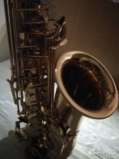 Саксофон-альт 