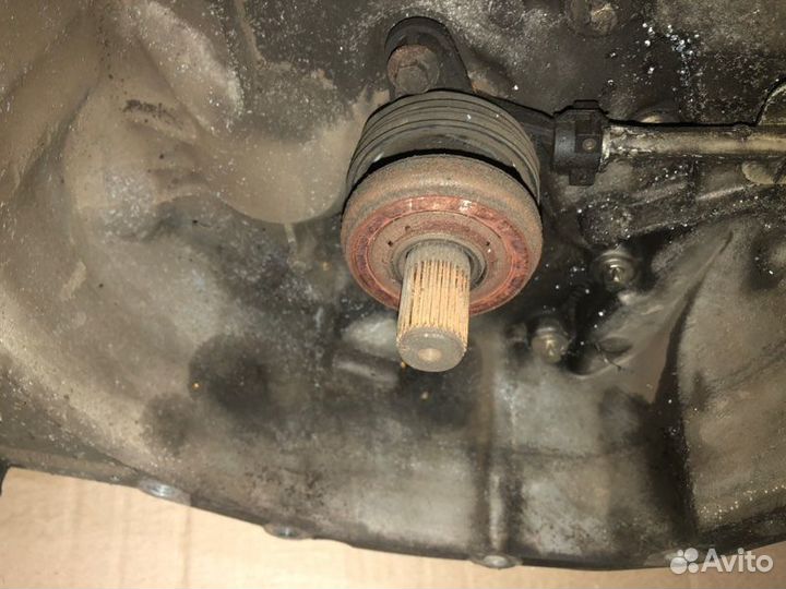 Коробка передач МКПП Renault Fluence 1.6 2010