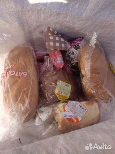 Хлеб,на корм животным