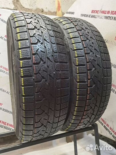 Kumho I'Zen RV Asymmetric 235/65 R18 106T