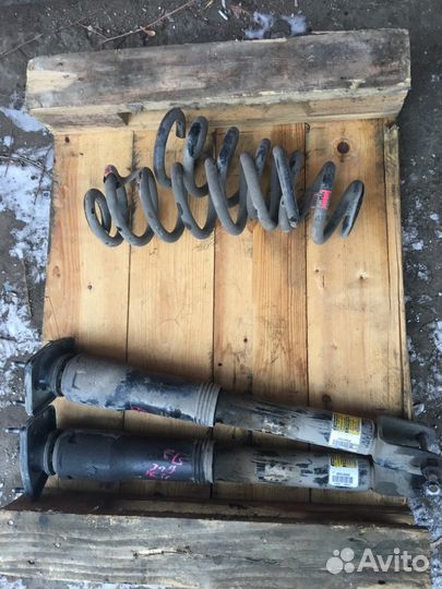 Задняя пружина Cadillac CTS 2