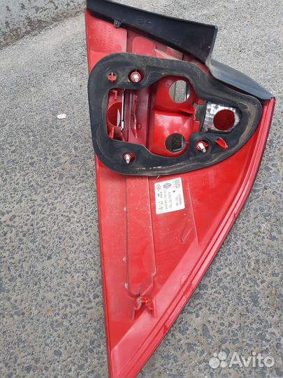 Фара задняя левая Рено Меган 2 фаза 2