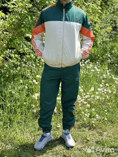 Спортивный костюм Adidas