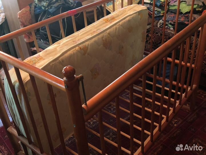 Детская кроватка+матрас+тонкий матрасик в подарок