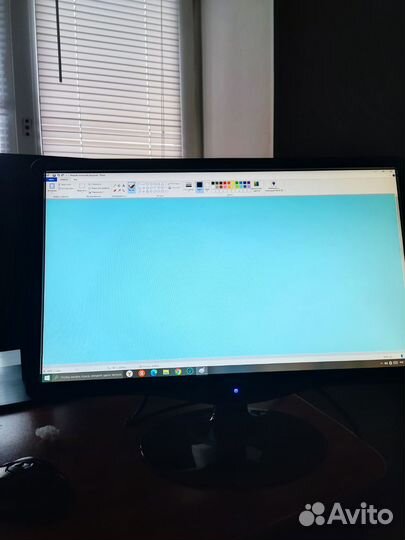 Монитор 22 дюйма