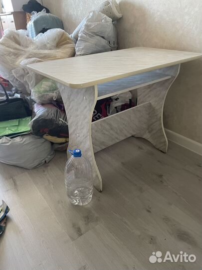 Кухонный стол бу