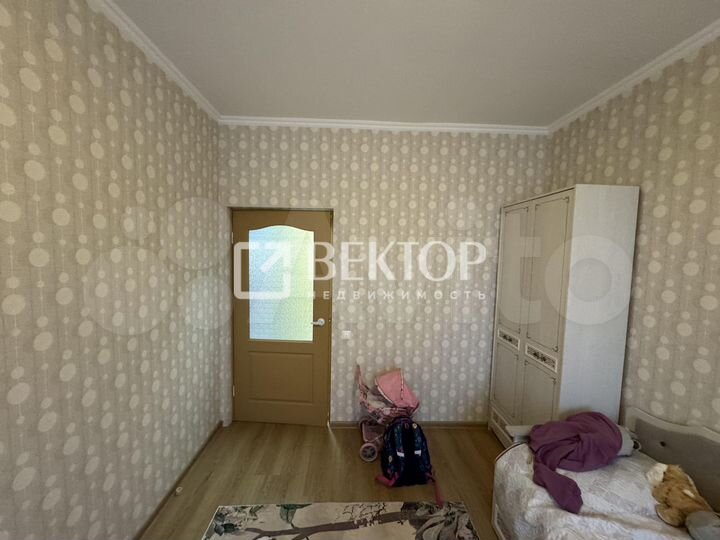 4-к. квартира, 129,4 м², 2/4 эт.