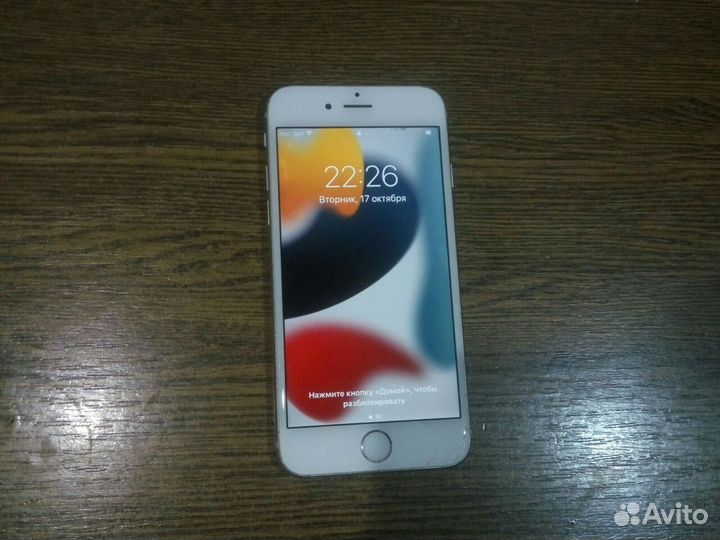 iPhone 6S, 64 ГБ