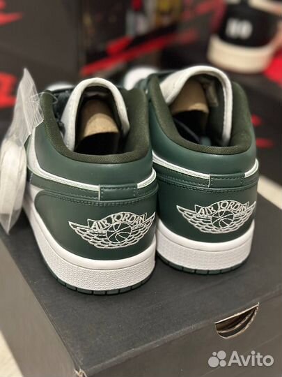 Кроссовки nike