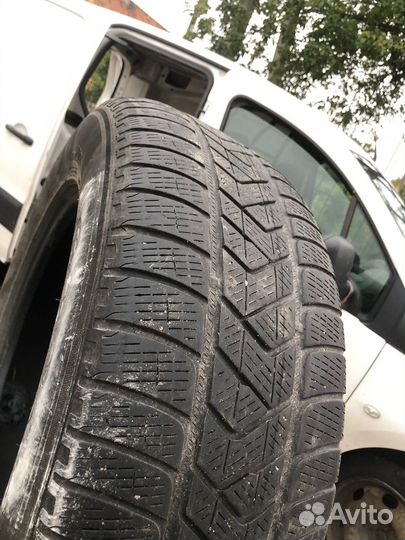 Pirelli Scorpion Ice&Snow 235/65 R17