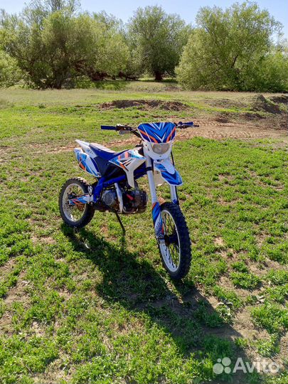 Продам питбайк