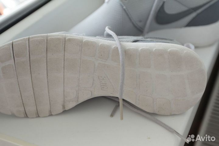 Подростковые кроссовки Nike Roshe One GS