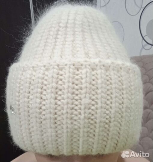 Шапка женская вязаная