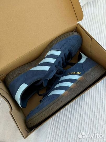 Кроссовки Adidas Handball Spezial 'Navy Gum'