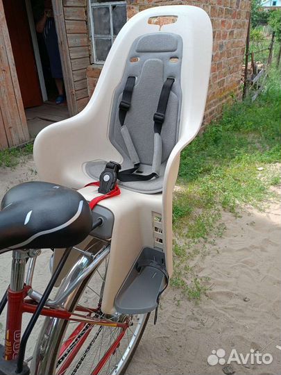 Сиденье для ребенка на велосипед