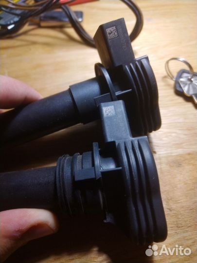 Катушка зажигания Audi A6 0221604115; 07K905715F;