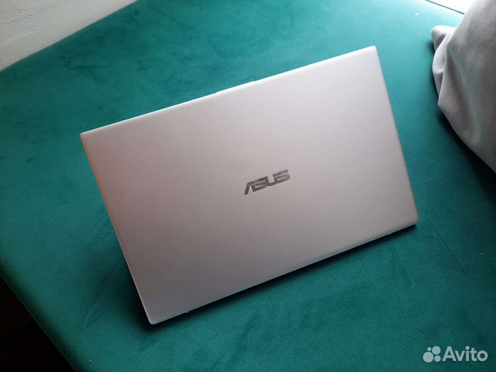 Ультрабук asus vivobook s13 core-i3, GF mx150, IPS
