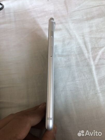 Телефон iPhone 8 plus 128гб