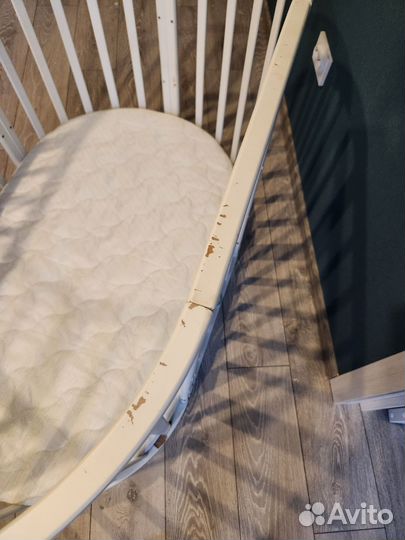 Детская овальная кроватка