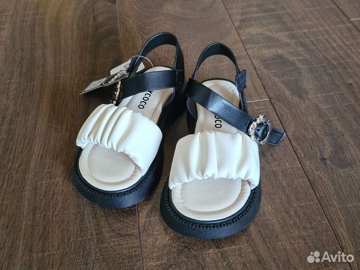 Летние босоножки для девочек