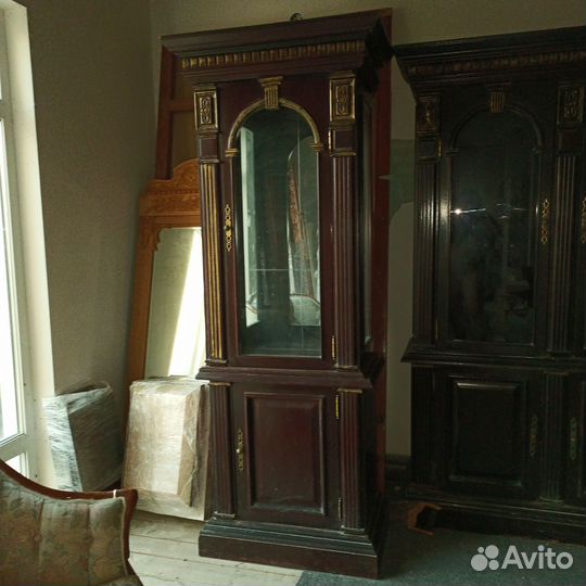 Старинная мебель из массива