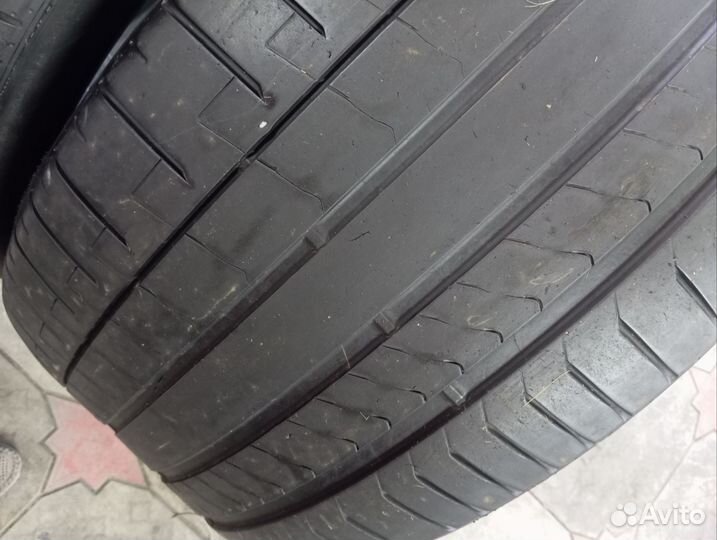 Pirelli P Zero 315/35 R21