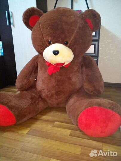 Большие плюшевые медведи