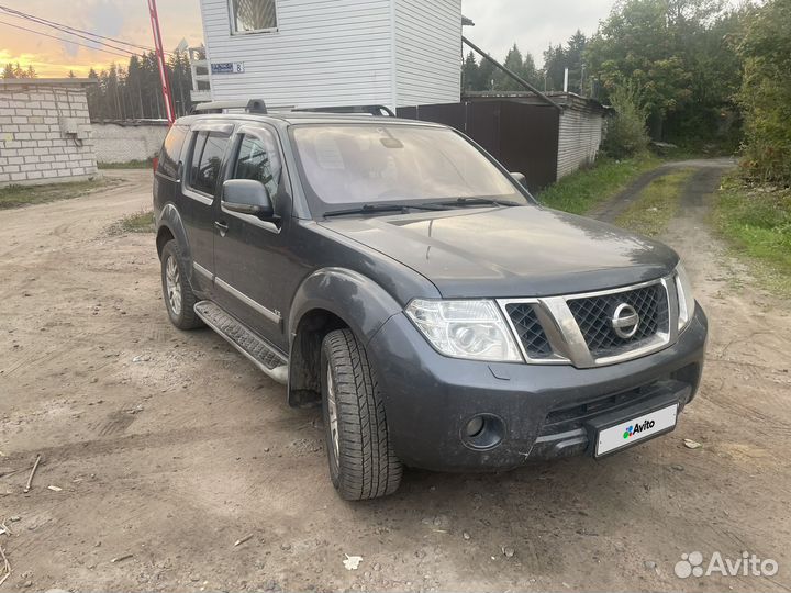 Nissan Pathfinder 3.0 AT, 2011, 181 000 км