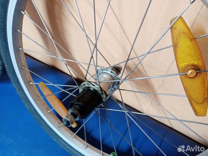 Колеса 20 дюймов втулка кассета 28 спиц