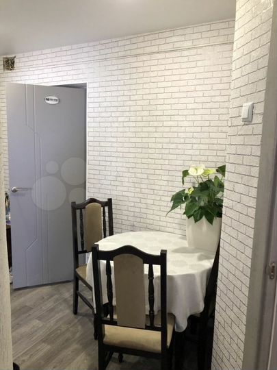 Комната 10,6 м² в 2-к., 3/5 эт.