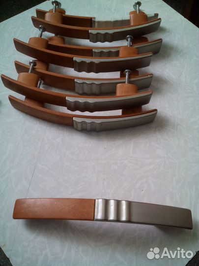 Ручки для шкафов