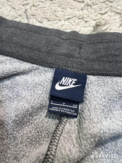 Спортивные штаны nike swooosh