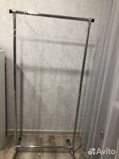 Вешалка напольная