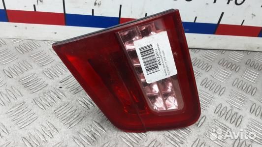 Фонарь правый крышки багажника citroen C5 2 (4SV03