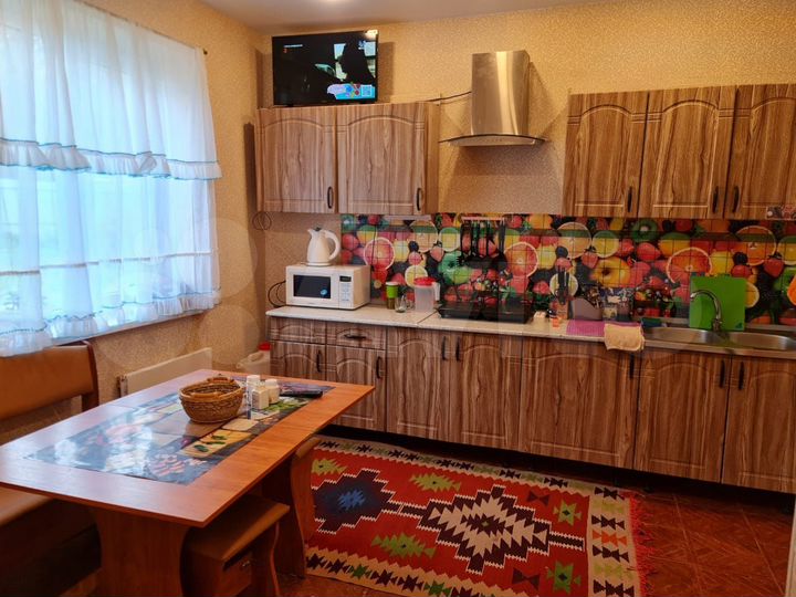 Комната 18 м² в 5-к., 1/2 эт.