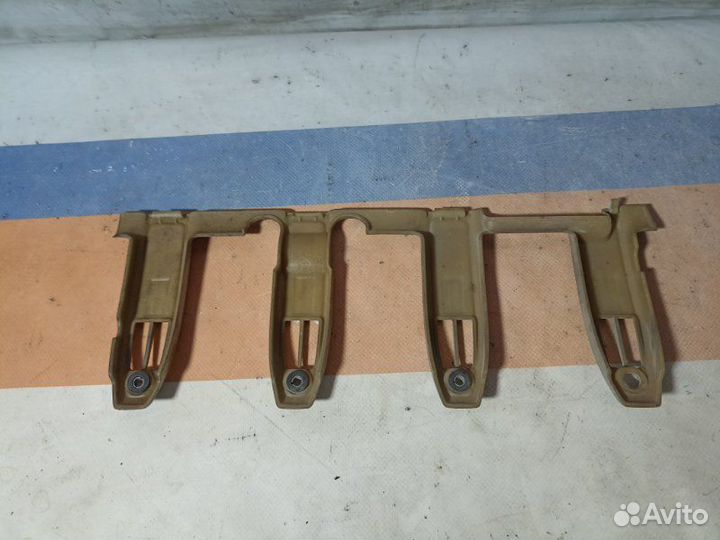 Крышка двс декоративная правая Porsche Cayenne 955