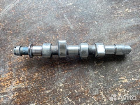 Распредвал для автомашины 