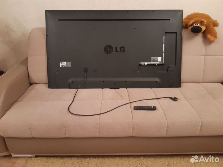 Телевизор LG 60UB850V
